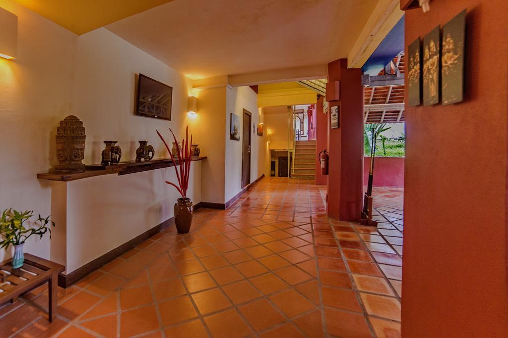 The Harbor Lights Palace Sihanoukville Exterior photo