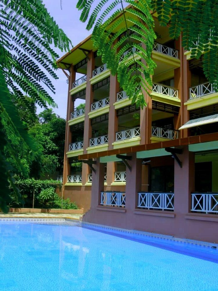 The Harbor Lights Palace Sihanoukville Exterior photo